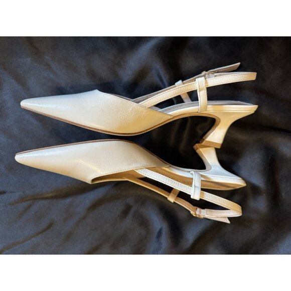 Stuart Weitzman Kitten Heels Pumps Size 6.5 Cream Leather Pointed Toe - Picture 4 of 10
